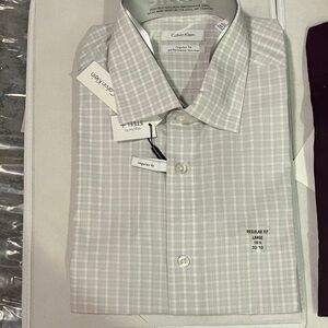 🌻Calvin Klein Light Gray Plaid Men's Dress Shirt